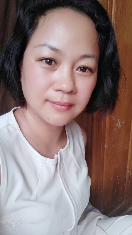 催乳师的第一张照片--宿州认干亲服务网